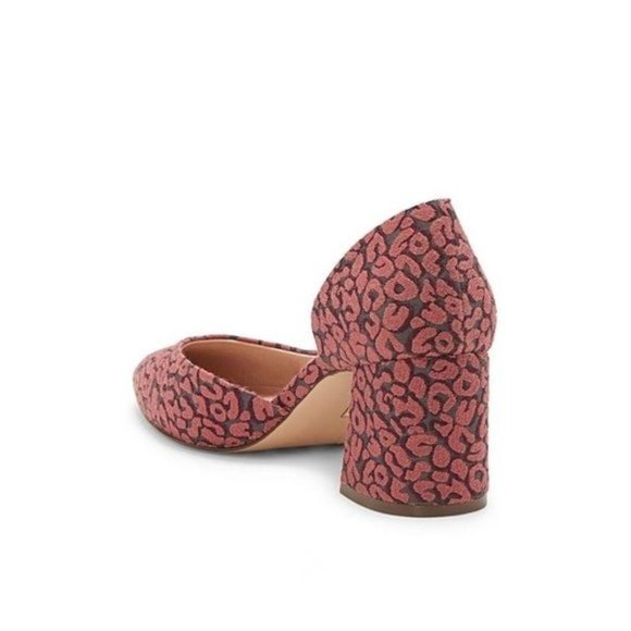 Louise et Cie Jolon Flared Heel Pump Leopard NWT - Picture 3 of 6